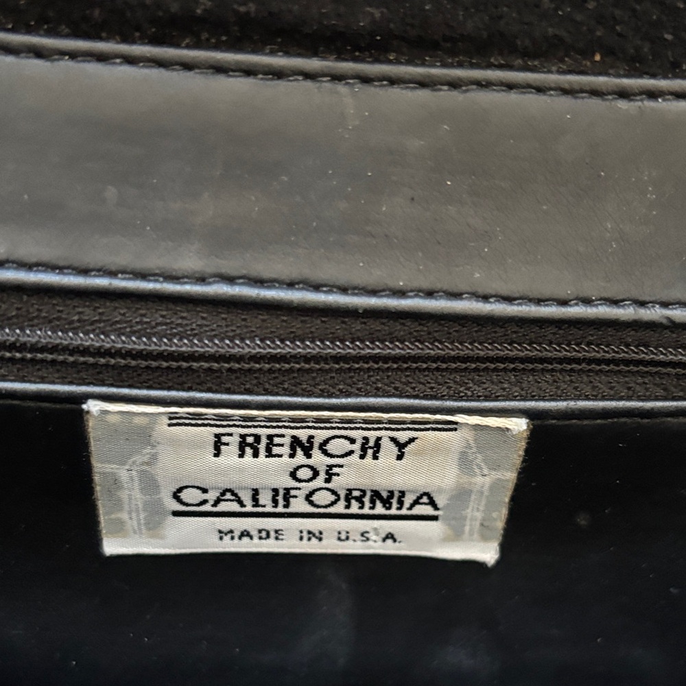 Vintage Frenchy of California Leather Clutch with Removable Strap! Very Chic! - Picture 6 of 13